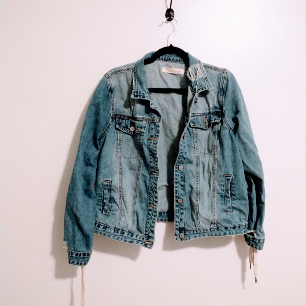 Corset lace sleeve jean jacket with distressing size large hippie laundry